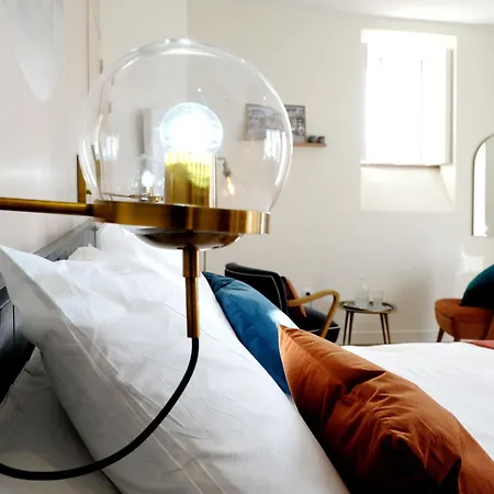 D'hotes De Charme Le Logis Rouge La Rochelle, Vendee, Ile De Re, Marais Poitevin, Calme Campagne Piscine